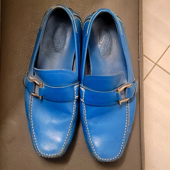 Salvatore Ferragamo | Shoes | Ferragamo Size 1 Loafers  display picture 1